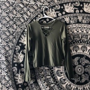 HOLLISTER Long Sleeve (size m)